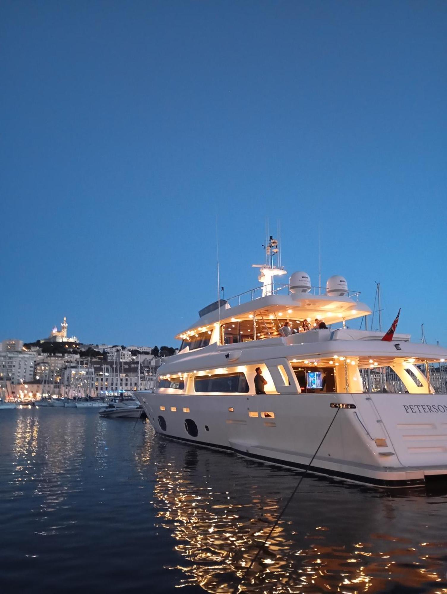 Chez L'Habitant, Propose Grande Chambre Vieux Port مارسيليا المظهر الخارجي الصورة